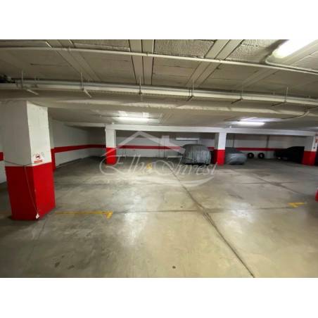 Sprzedaż - Nieruchomości - Garaż / Parking - Los Cristianos 1