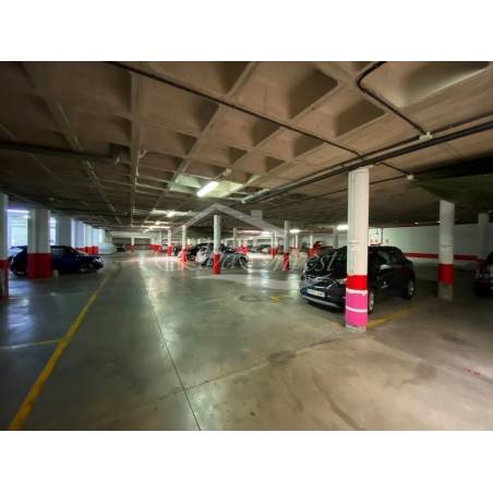 Sprzedaż - Nieruchomości - Garaż / Parking - Los Cristianos 1