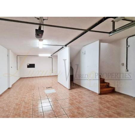 Sprzedaż - Nieruchomości - Dom / Apartament - Calle Extremadura 2