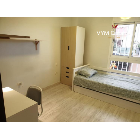 Sprzedaż - Nieruchomości - Apartament - Parque de la Reina 1