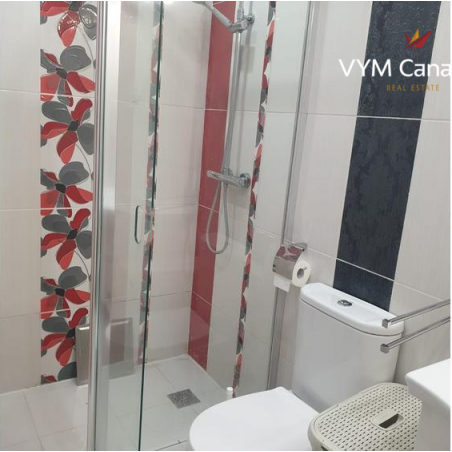 Sprzedaż - Nieruchomości - Apartament - Parque de la Reina 1