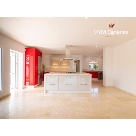 Sprzedaż - Nieruchomości - Dom / Willa - Adeje-Los Olivos 1