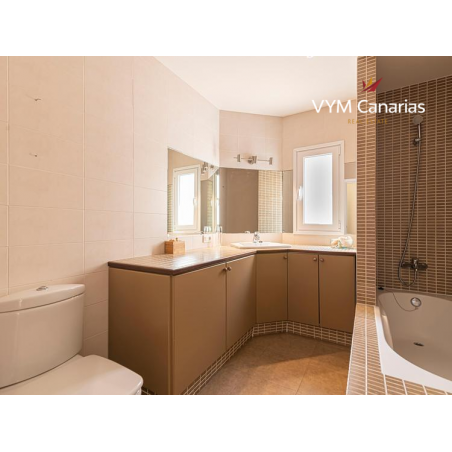 Sprzedaż - Nieruchomości - Dom / Willa - Adeje-Los Olivos 1