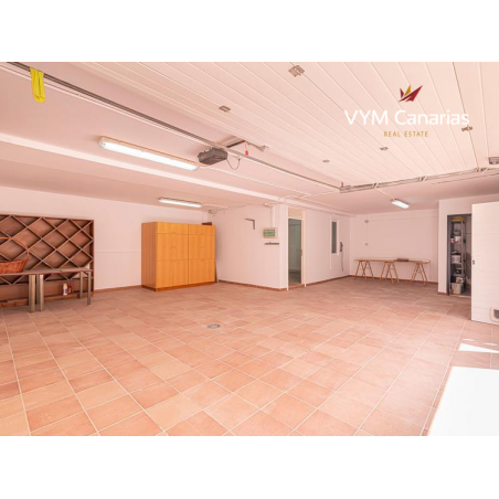 Sprzedaż - Nieruchomości - Dom / Willa - Adeje-Los Olivos 1