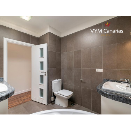 Sprzedaż - Nieruchomości - Dom / Willa - Adeje-Los Olivos 1