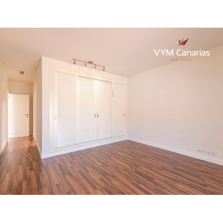 Sprzedaż - Nieruchomości - Dom / Willa - Adeje-Los Olivos 1