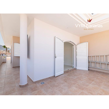 Sprzedaż - Nieruchomości - Dom / Willa - Adeje-Los Olivos 1