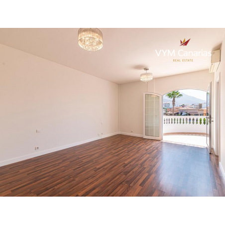 Sprzedaż - Nieruchomości - Dom / Willa - Adeje-Los Olivos 1