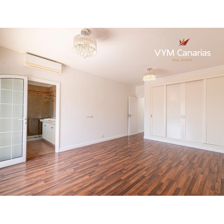 Sprzedaż - Nieruchomości - Dom / Willa - Adeje-Los Olivos 1