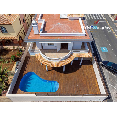 Sprzedaż - Nieruchomości - Dom / Willa - Adeje-Los Olivos 1