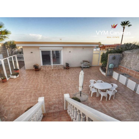 Sprzedaż - Nieruchomości - Dom / Willa - La Mareta 2