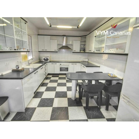 Sprzedaż - Nieruchomości - Dom / Willa - La Mareta 2