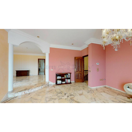 Sprzedaż - Nieruchomości - Villa - Santa Cruz de Tenerife 1